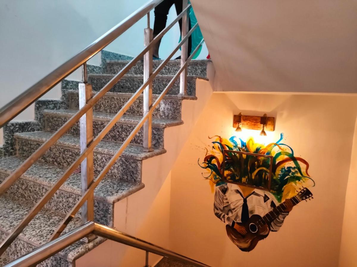 Backpacker Duniya Hostel Rishikesh Ngoại thất bức ảnh