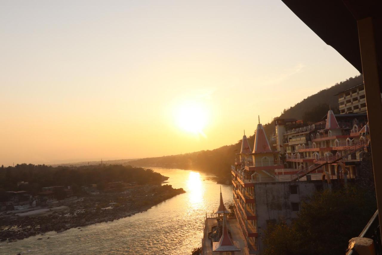 Backpacker Duniya Hostel Rishikesh Ngoại thất bức ảnh