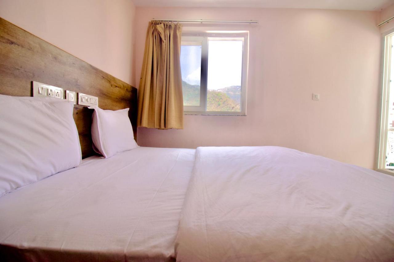 Backpacker Duniya Hostel Rishikesh Ngoại thất bức ảnh