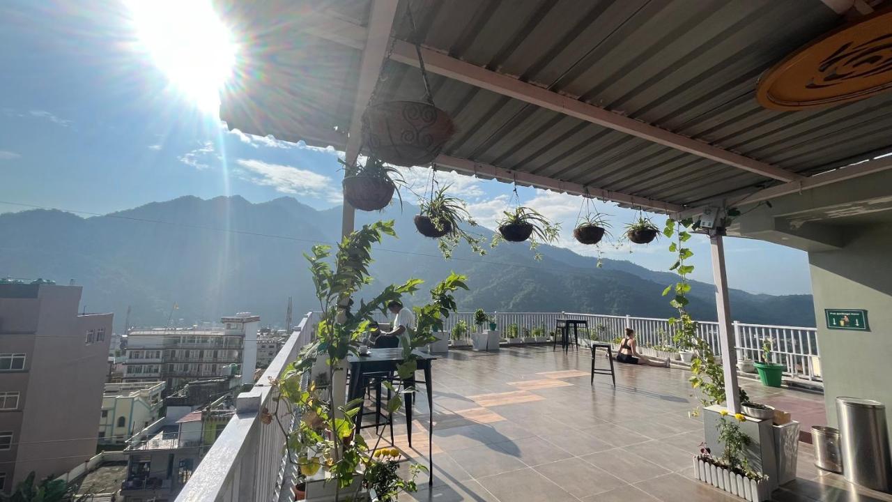 Backpacker Duniya Hostel Rishikesh Ngoại thất bức ảnh